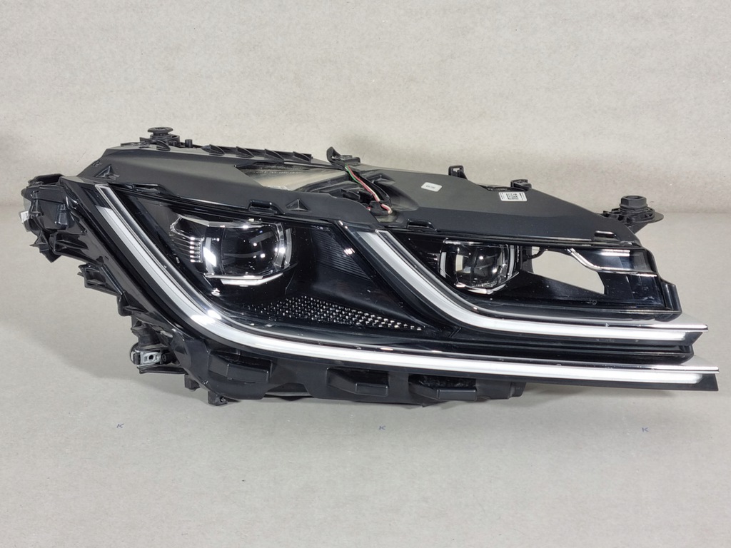 vw arteon 3g8 full led faro frente der.. (#)