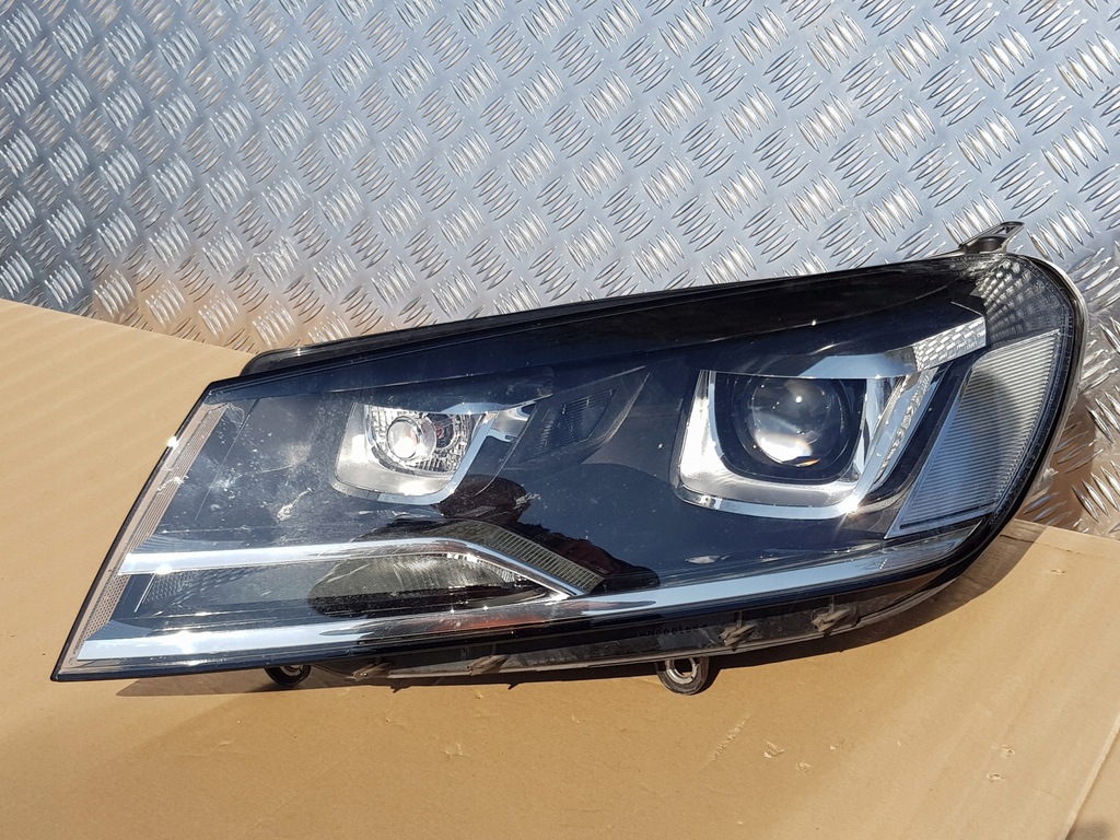 bi xénon led izq. vw touareg lift 7p 7p1 941 031 (#)