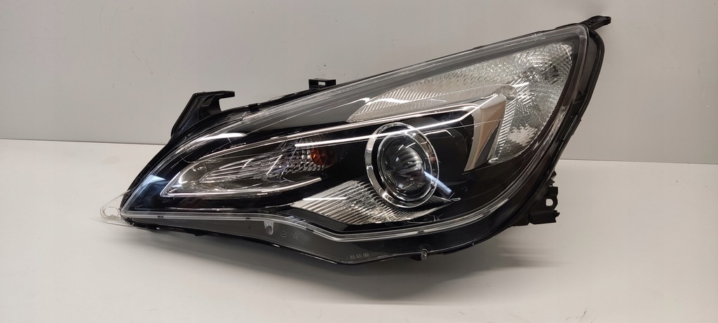 astra j 4 gtc cascada faro izq. lentilla estandar (#)