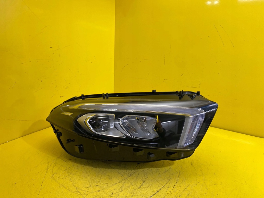 faro der.. mercedes a clase w177 19 full led (#)
