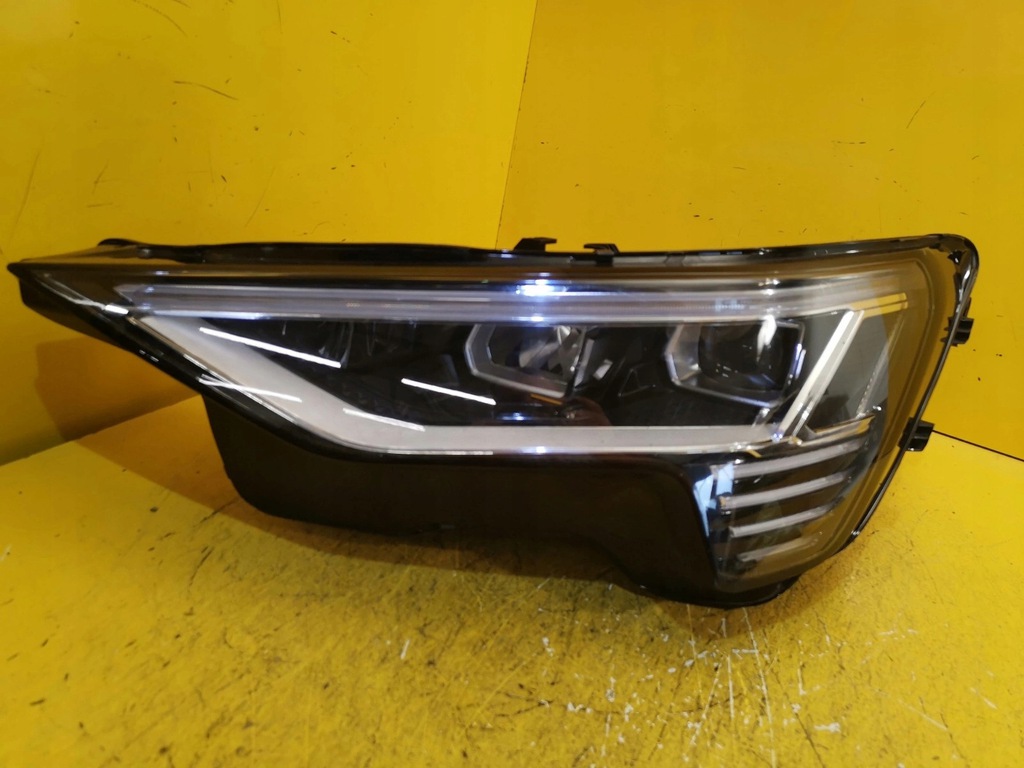  faro izq. audi e tron 4ke full led  izq.  4ke (#)