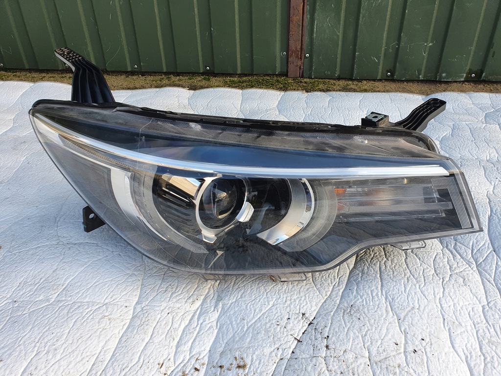 mg zs ev faro frente der.. delantera der.. (#)