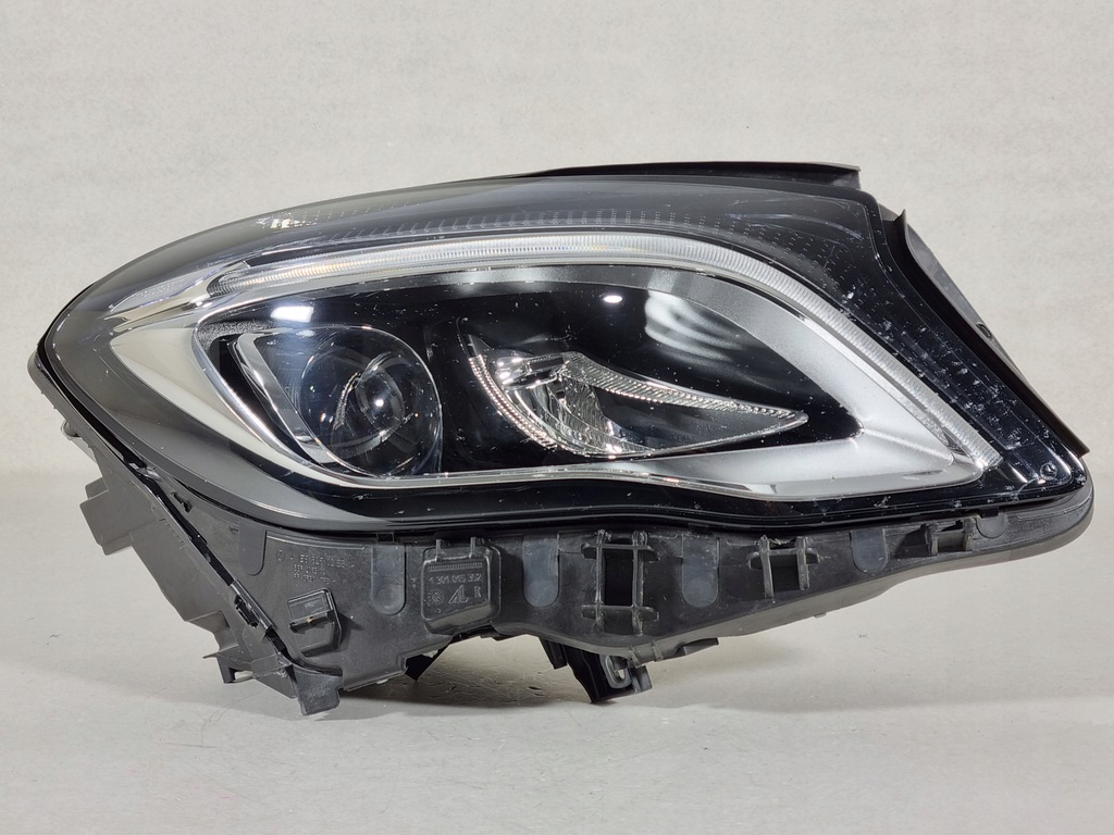mercedes gla lift w156 full led faro frente der.. (#)