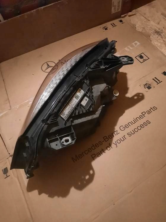  faro delantero der.. mercedes a clase w176 fl (#)