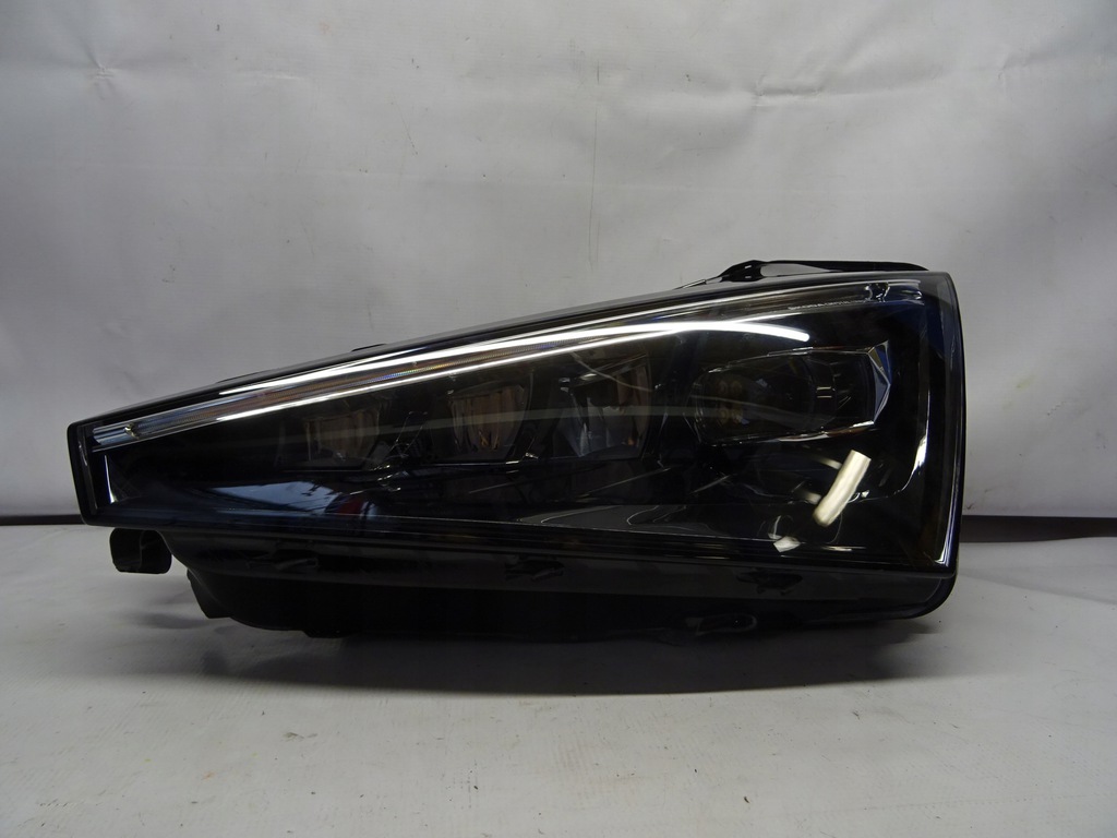 skoda scala faro full led izq. 657941015a (#)