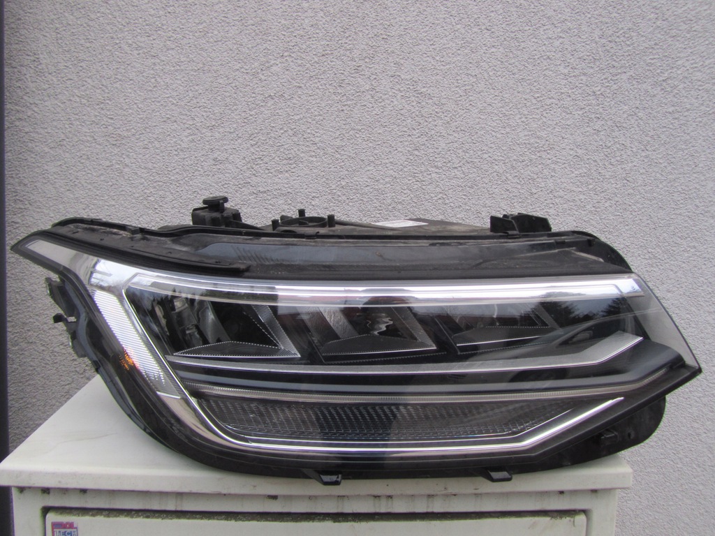 vw tiguan ii lift faro der.. full led 5nb941036c (#)