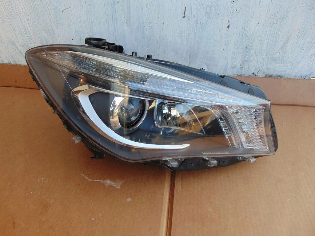  faro frente der.. mercedes cla w177 a1179064600 (#)
