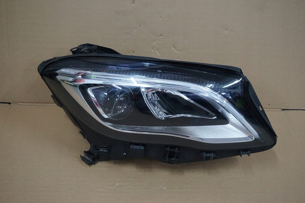 mercedes w156 gla lift faro der.. full led (#)