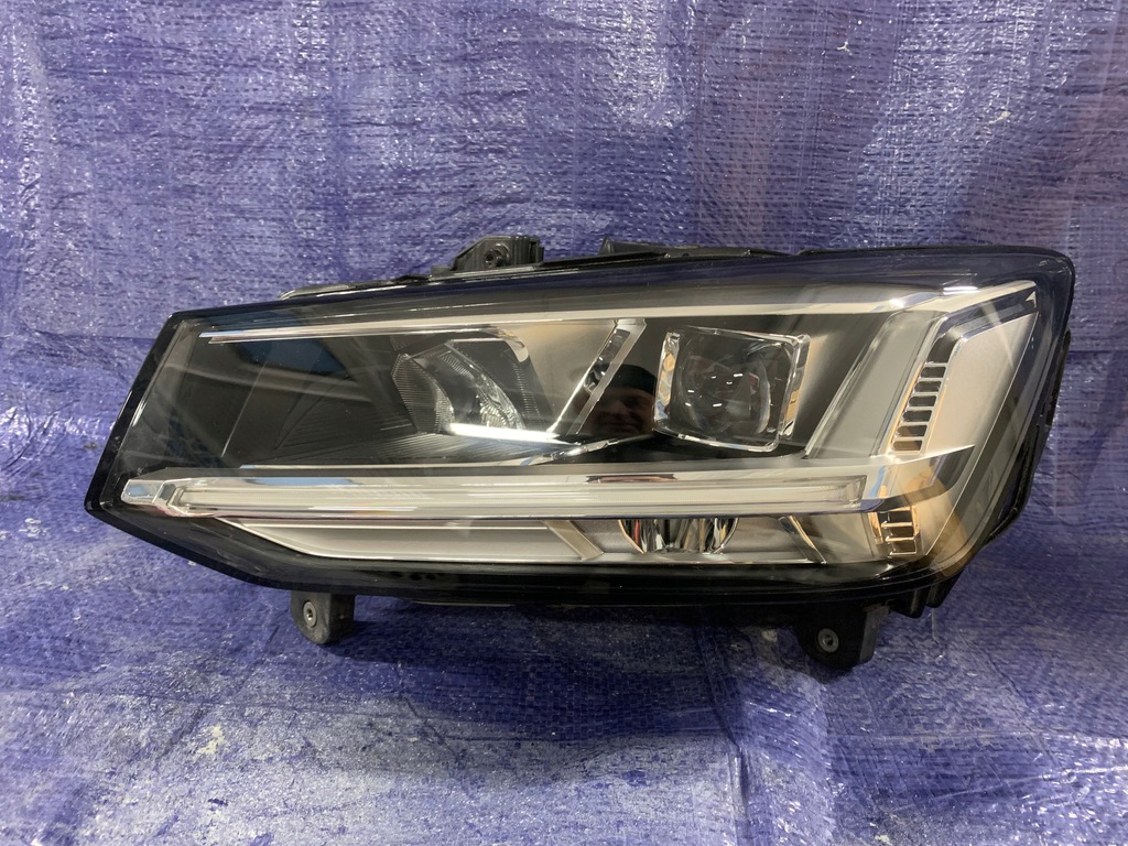 audi q2 izq. faro full led (#)