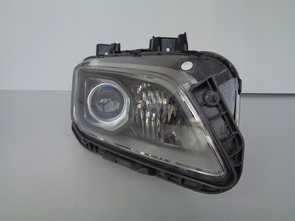  faro der.. hyundai  kona 17 (#)