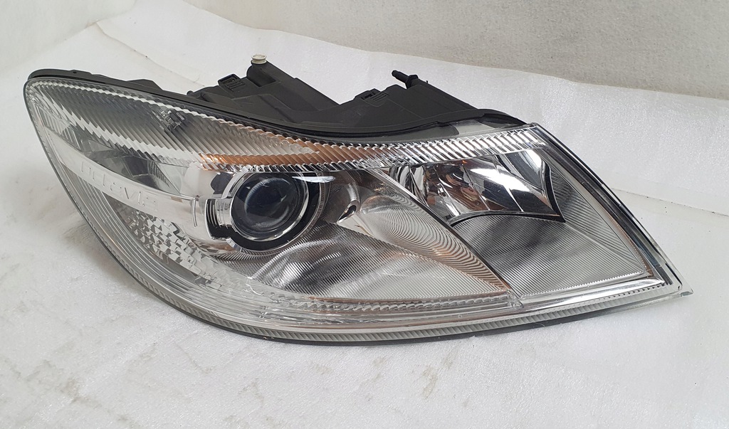  faro der.. bixenon skoda octavia ii lift (#)