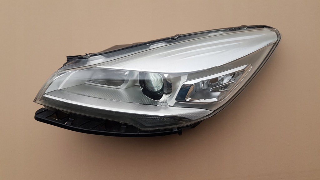  faro izq. ford kuga ii cv4413d155ab   (#)