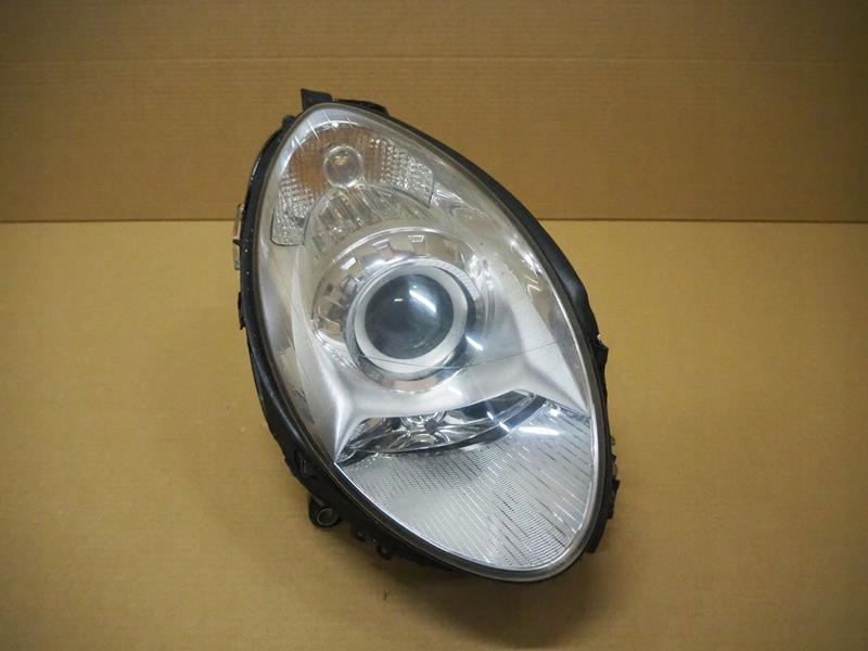  faro frente xénon der.. r clase w251 (#)