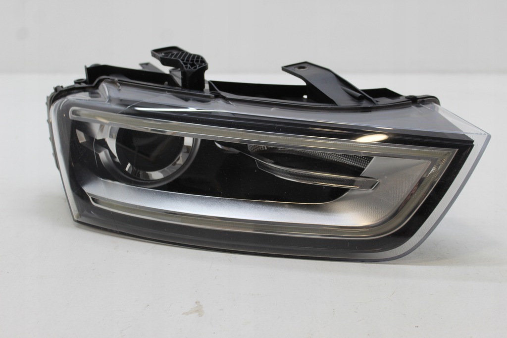 audi q3 8u faro frente der.. xénon led 8u0941004b (#)
