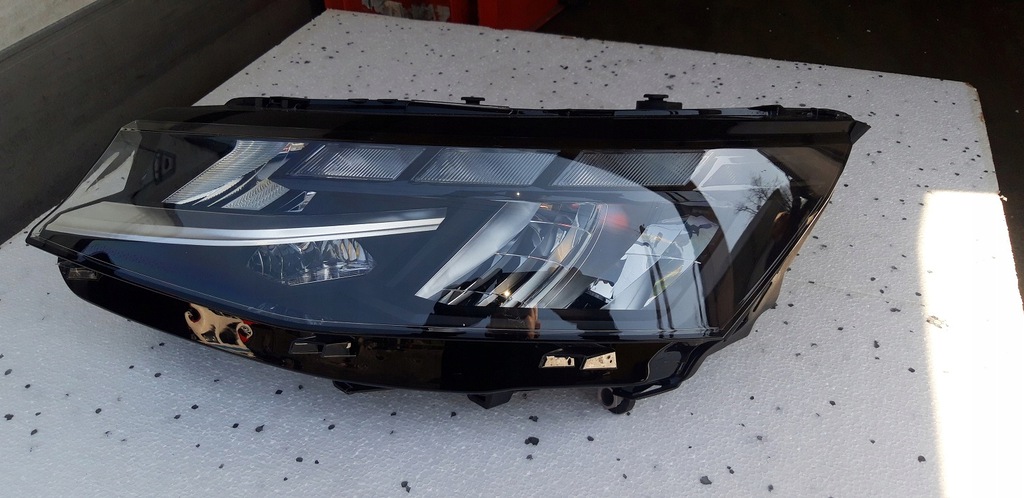  faro izq. delantera full led vw 7t1941035 ac (#)
