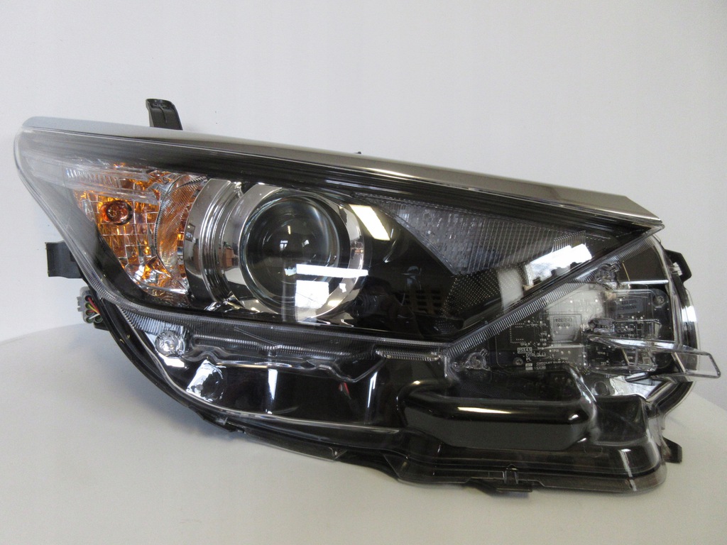auris ii lift faro estandar der.. compl (#)