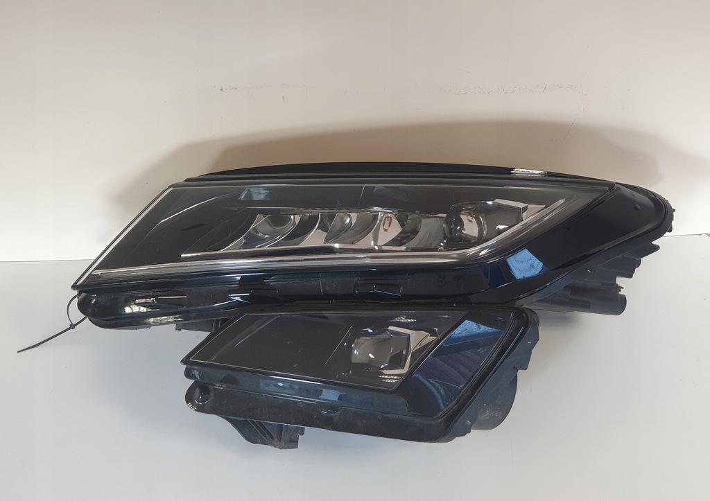 skoda kodiaq 566941015f faro izq. delantera (#)