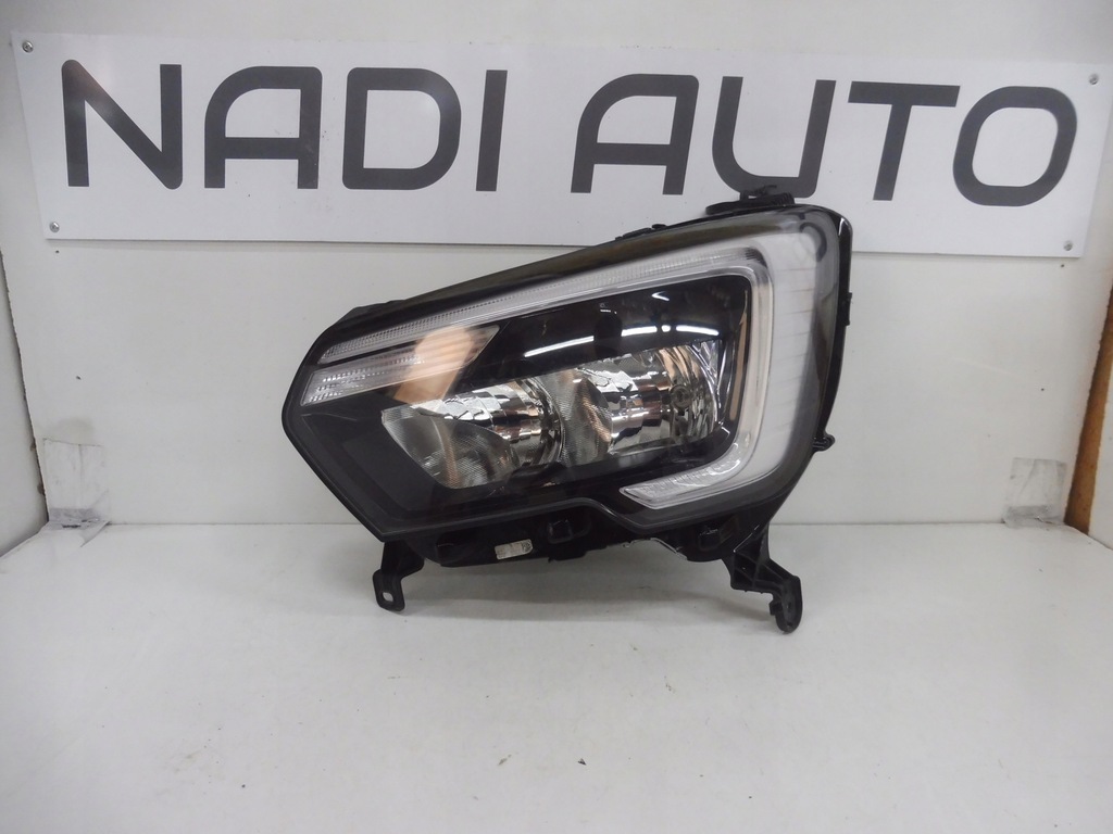 renaul master 3 lift 4 nm led drl izq. (#)