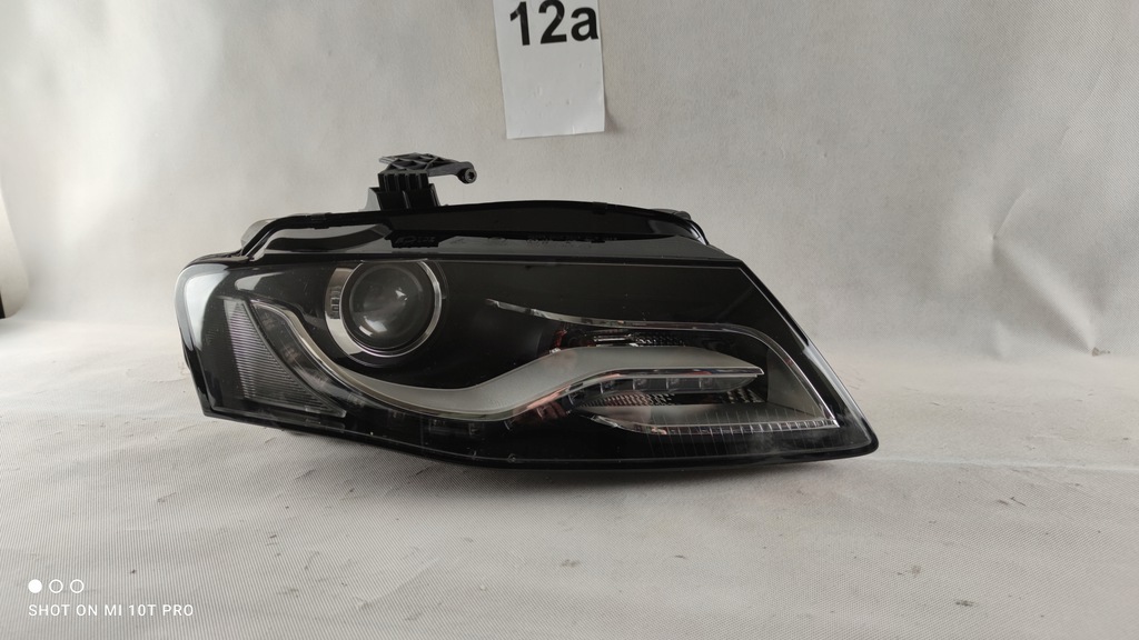 audi a4 b8 8k0 xénon der..   faro  (#)