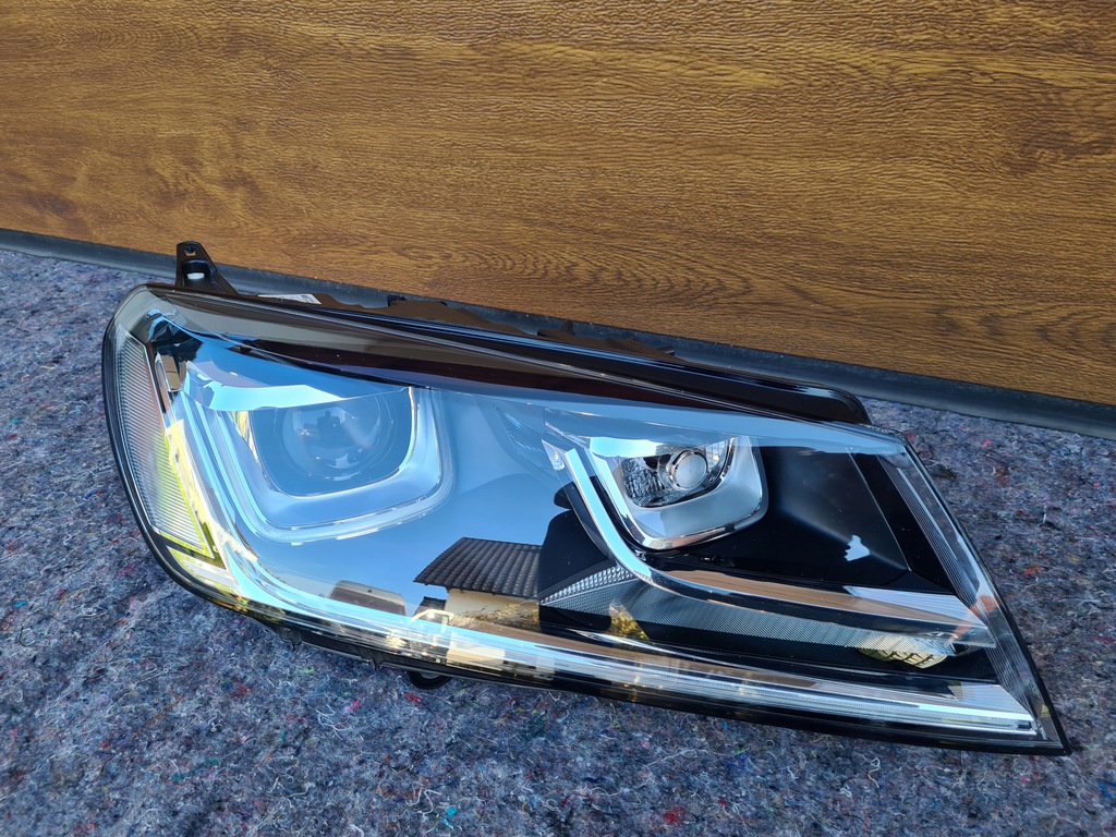 vw touareg faro der.. xénon led 7p1941034a (#)