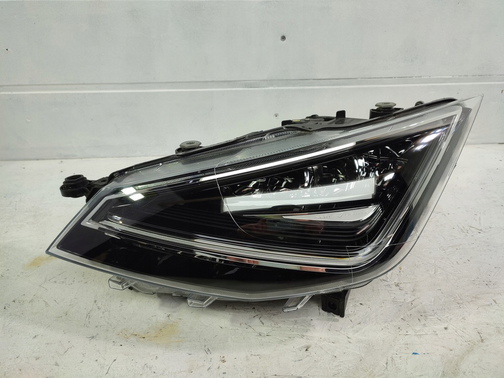 ibiza 6f arona faro delantera izq. full led 007b (#)