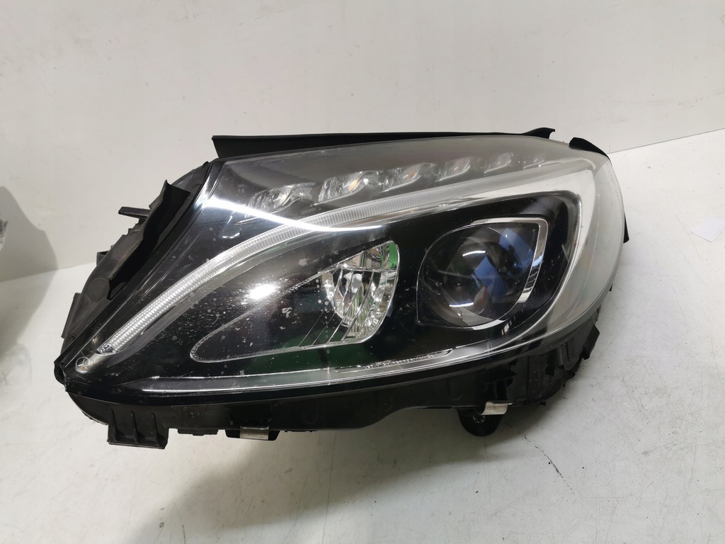  faro frente izq. mercedes w205 a2059062504 (#)
