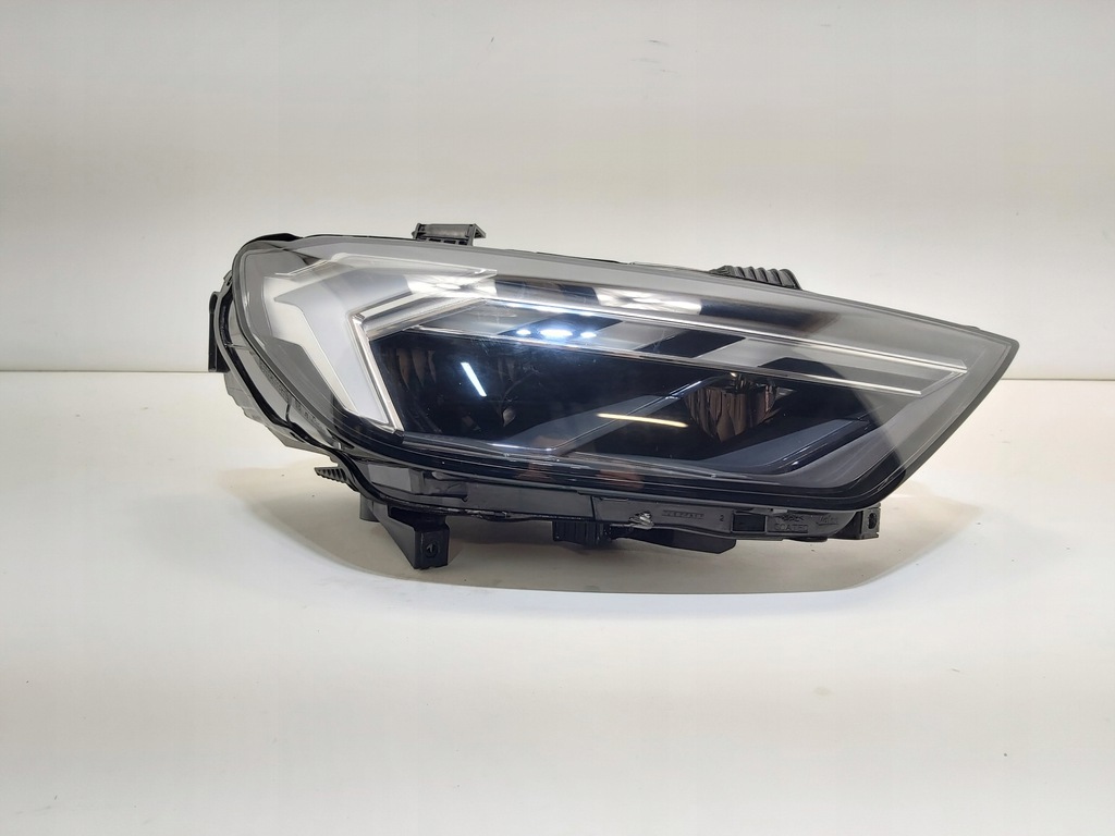  faro frente delantera der.. audi a1 82a full led (#)