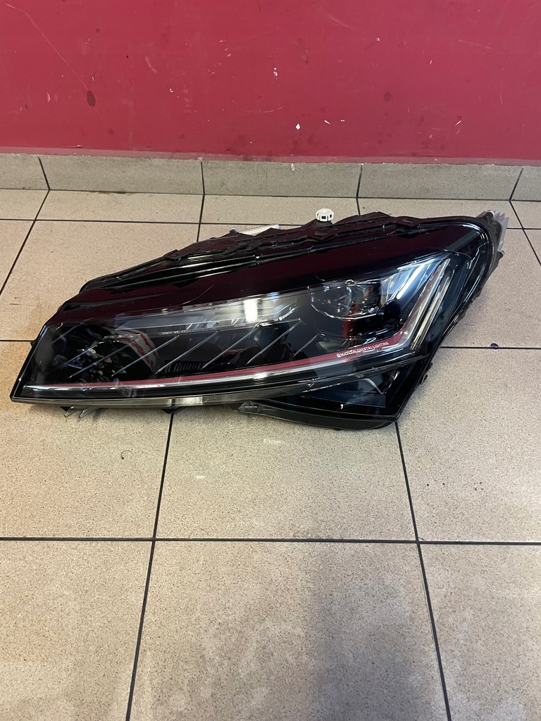 skoda superb iii lift led crystal lighting (#)