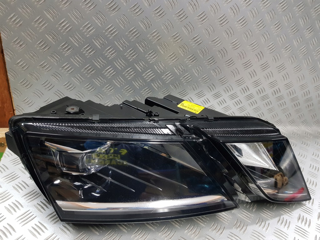  faro frente der.. delantera skoda octavia iii (#)