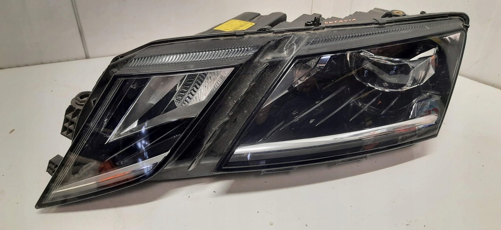 skoda octavia iii 3 5e1 lift 16 20 full led izq. (#)