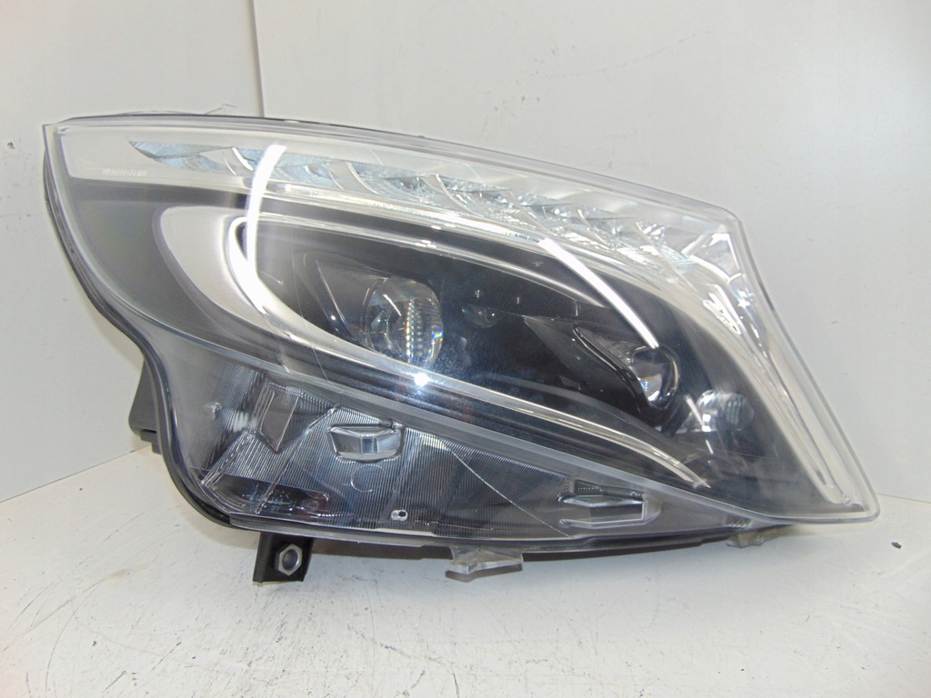 mercedes v clase w447 vito faro der.. full led (#)