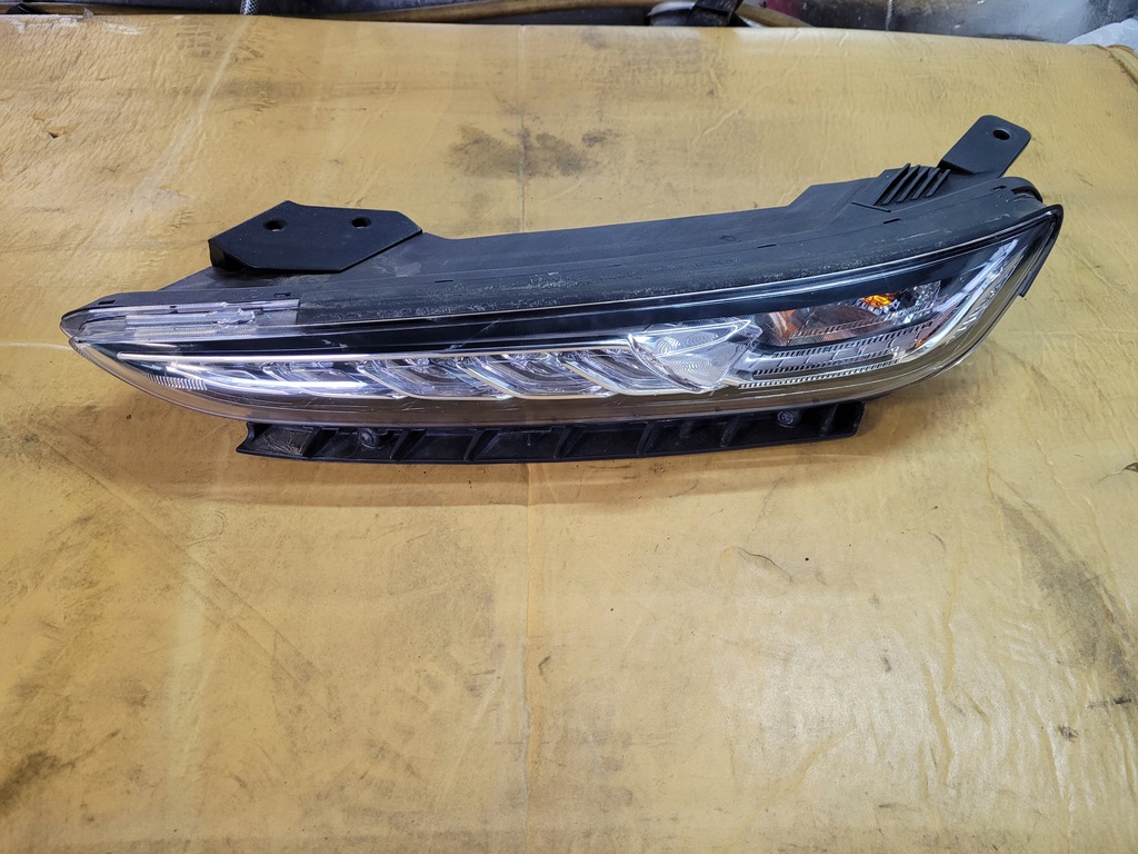 hyundai  kona 17 20 faro led izq. usa canada (#)