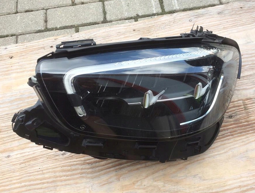 mercedes clase e w213 lift faro izq. full led    (#)