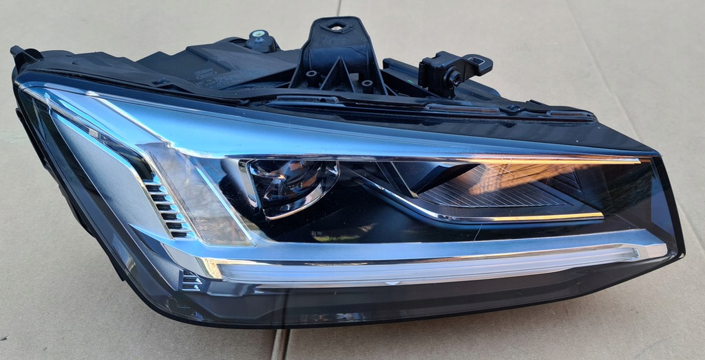 audi q2 faro frente delantera der.. full led 81a (#)
