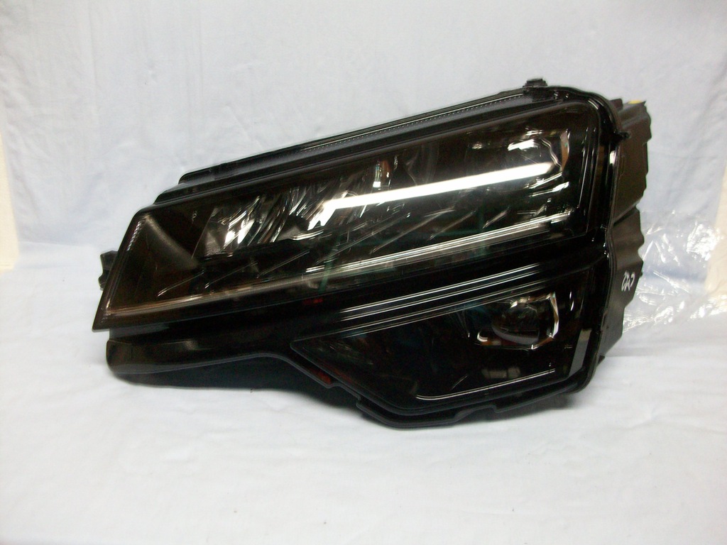  faro izq. skoda karoq full led europa (#)
