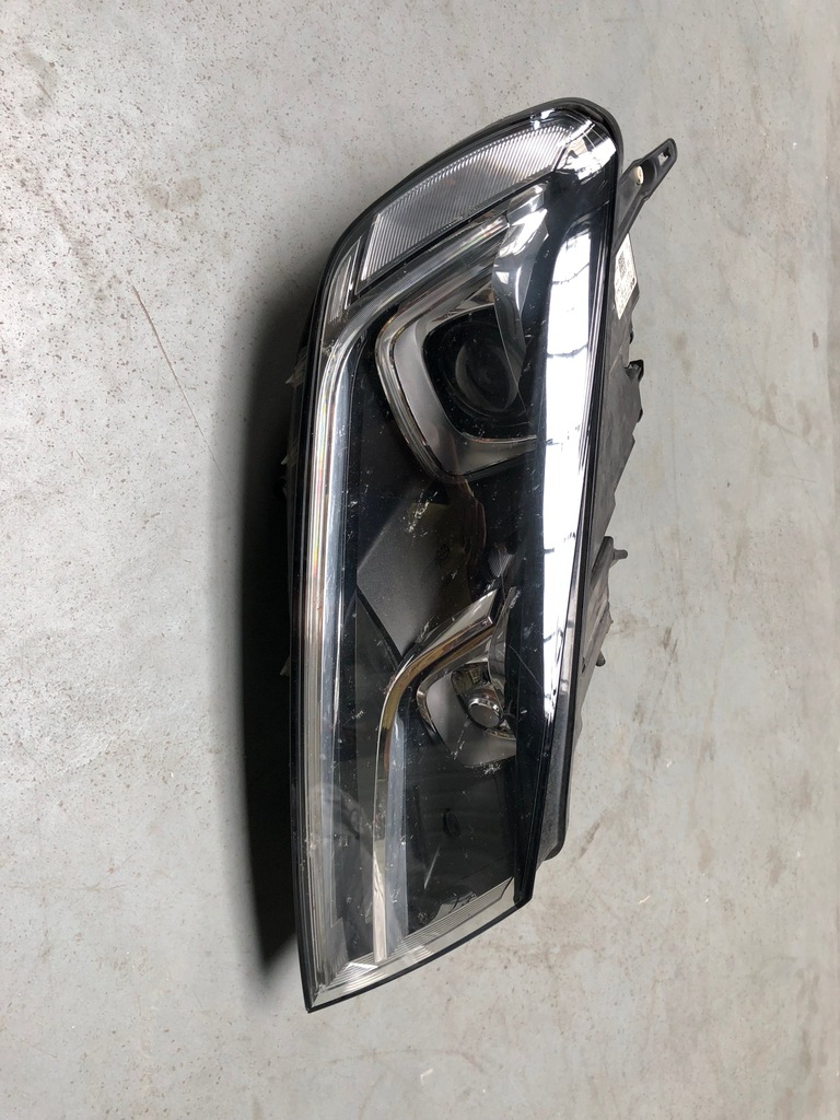 touareg 7p lift xénon led der.. 7p1941034a (#)