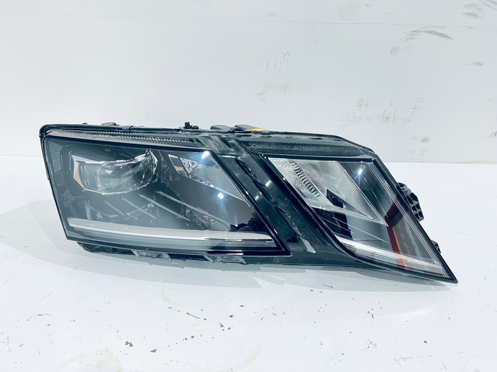  faro der.. skoda octavia 3 iii 5e1 lift full led (#)