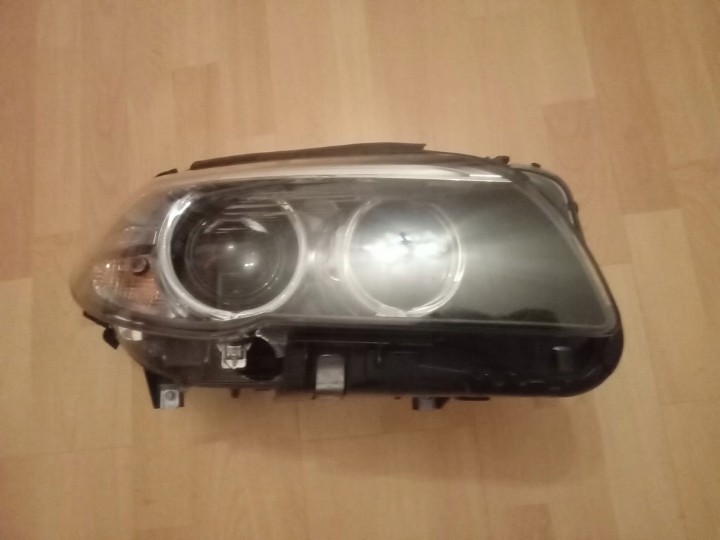 bmw 5 f10 f11 lci lift faro frente der.. 7317132 (#)