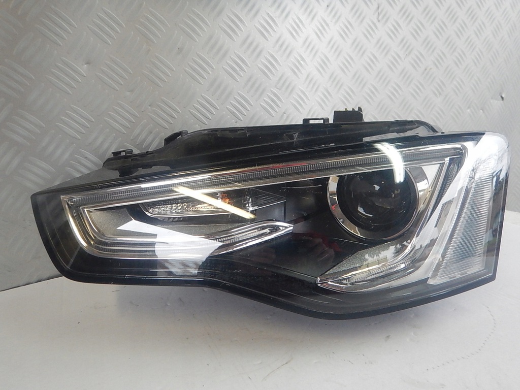 audi a5 lift izq. faro frente bi xénon 8t0941005c (#)