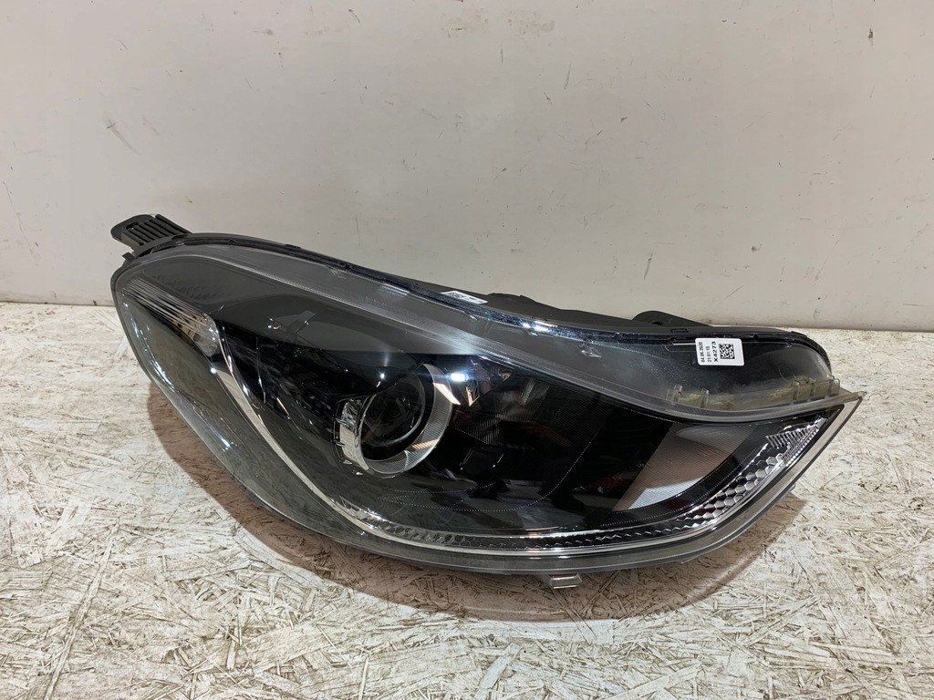  faro der.. hyundai  i10 iii 2019 modelo  nuevo  (#)