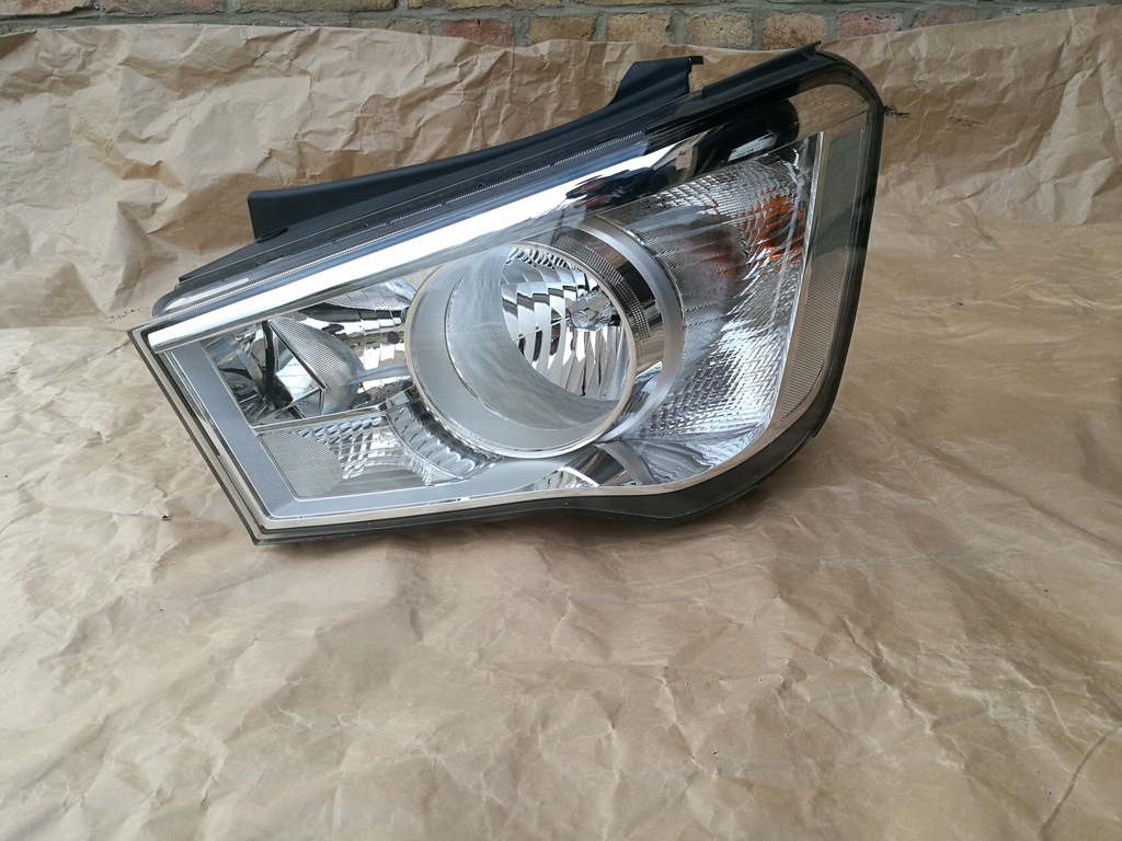  faro frente hyundai  h350 izq. (#)