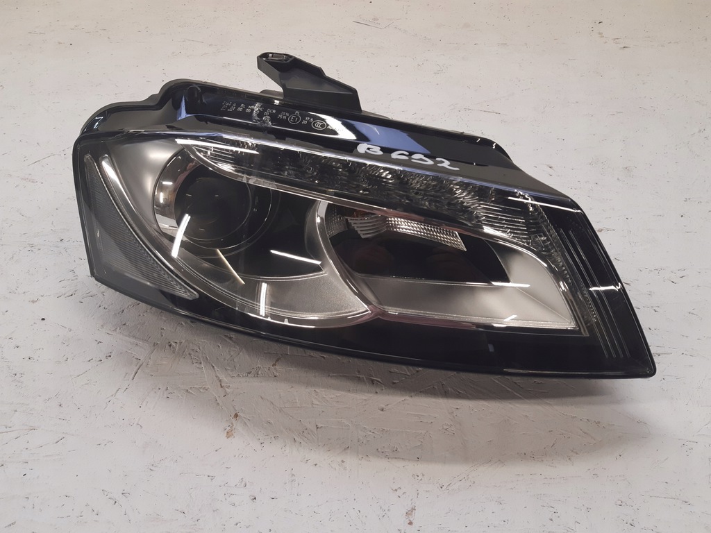 audi a3 8p lift xénon der.. faro 8p0941004bg (#)
