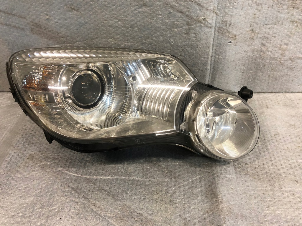  faro der.. skoda yeti xénon (#)