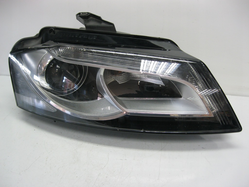  faro frente der.. xénon audi a3 8p lift 8p0941004 (#)