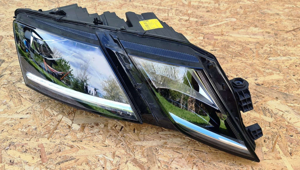 skoda octavia 3 lift faro frente der.. full led 5e (#)