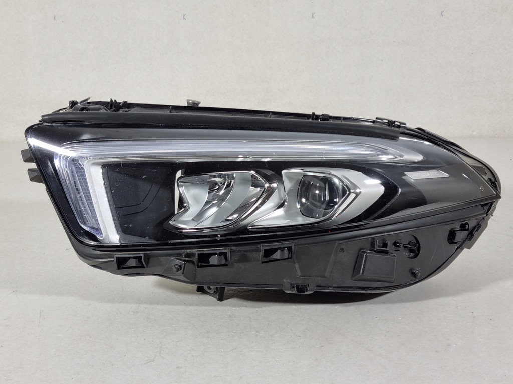 mercedes a clase w177 full led faro frente izq. (#)