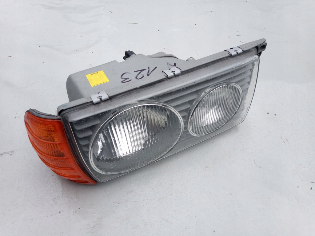 mercedes e w123 75 86 faro frente der.. (#)
