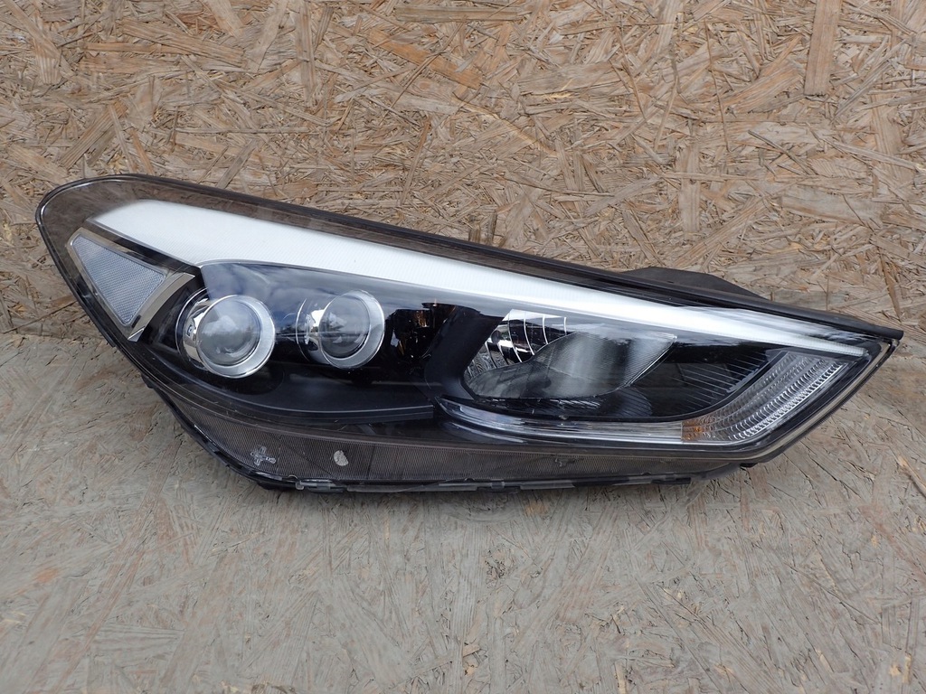  faro der.. full led hyundai  tucson 15 18r (#)