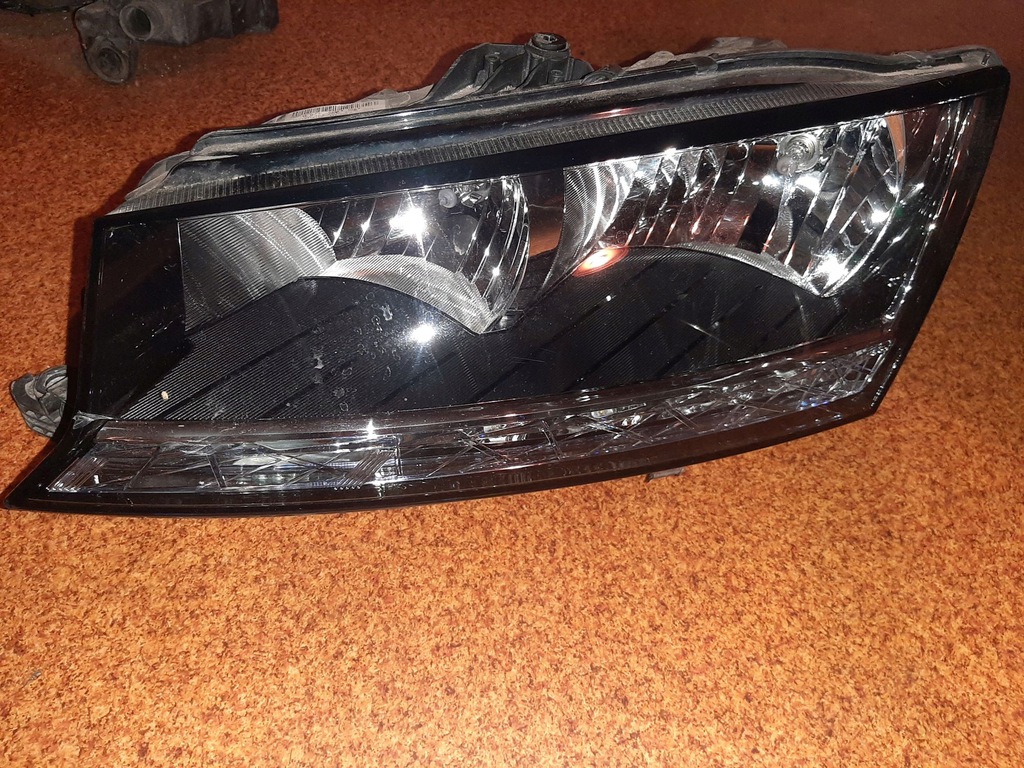 izq. faro frente led skoda fabia 3 iii fl europa (#)