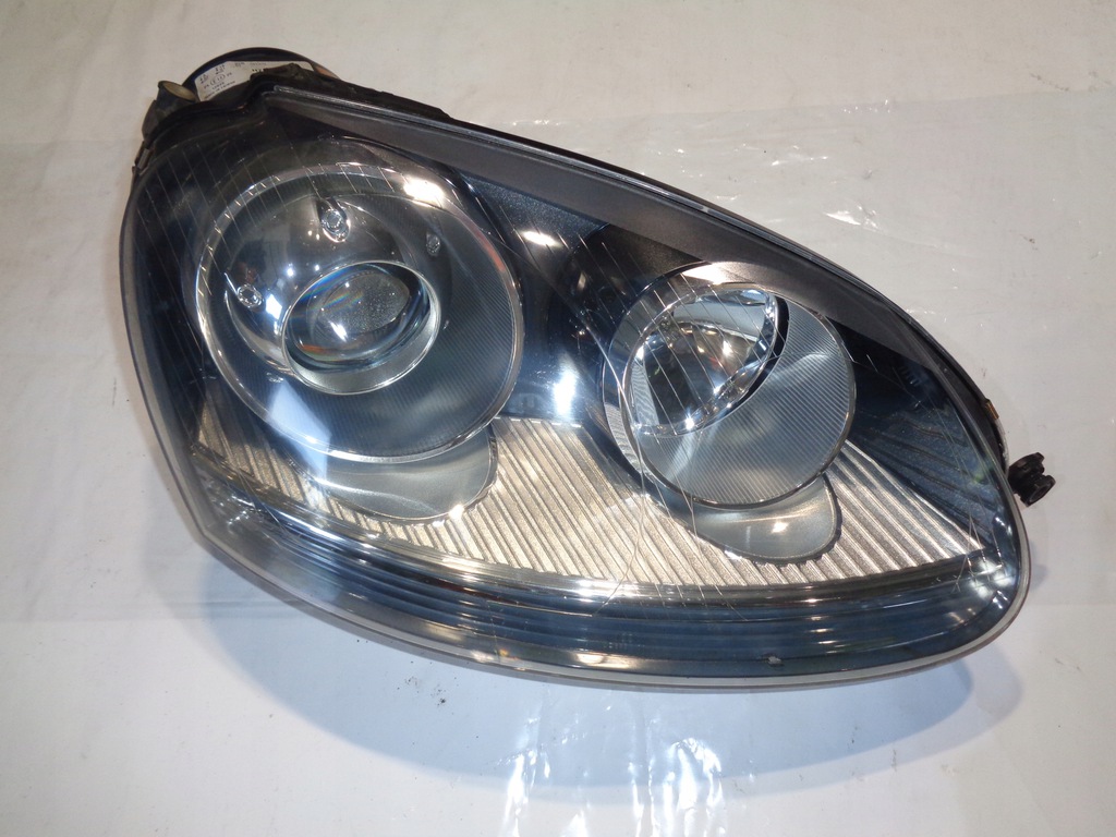 vw golf v faro frente der.. xénon europa (#)